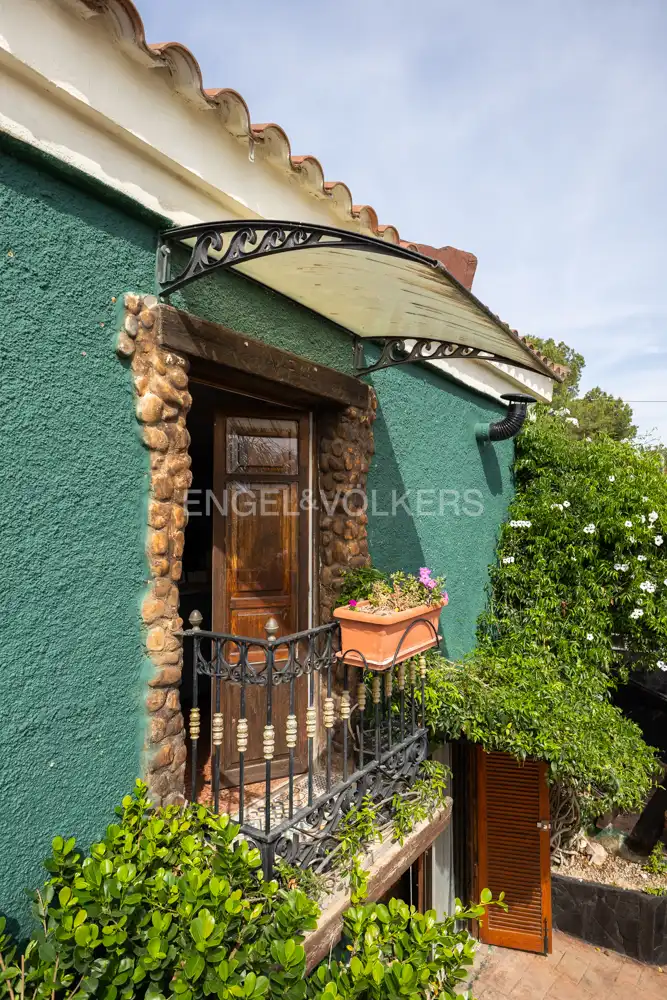 Terraza de Casa o chalet en venta en Pedralba con Aire acondicionado, Calefacción y Jardín privado