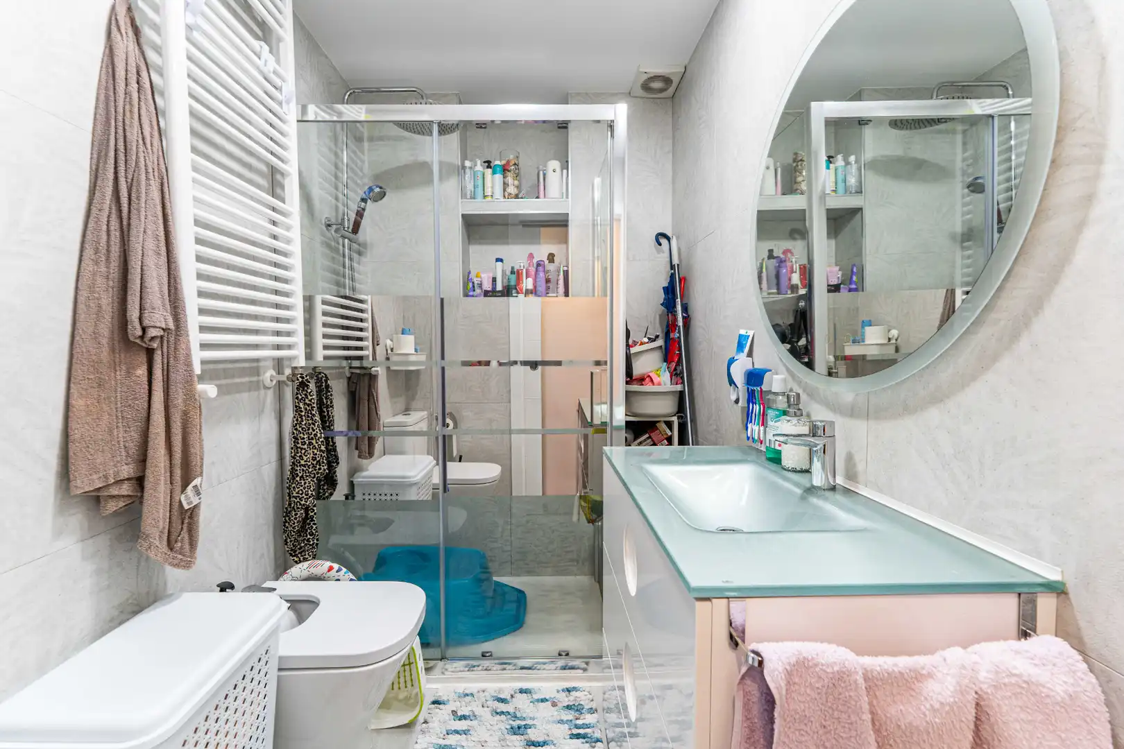 Baño de Piso en venta en Collado Villalba con Calefacción, Amueblado y Piscina comunitaria