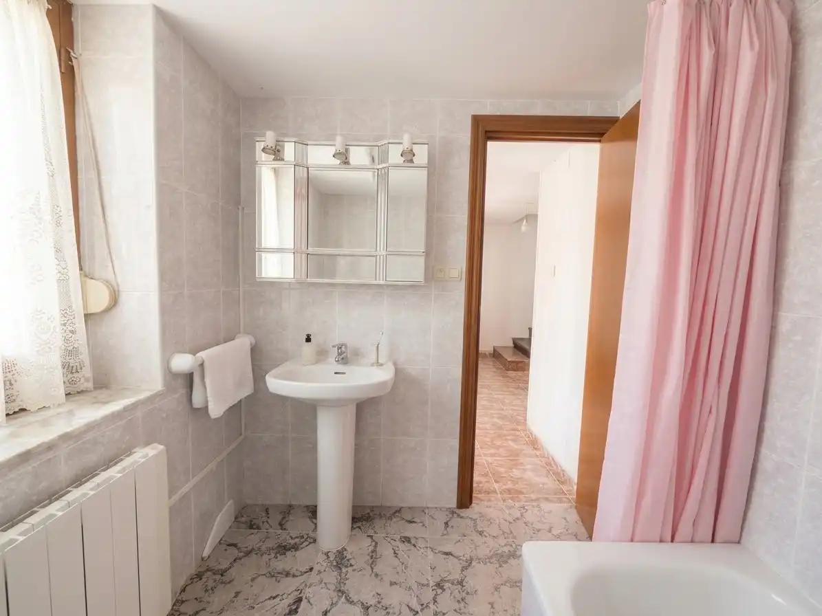 Casa aparellada amb terrassa en venda a N/A, imagen 12