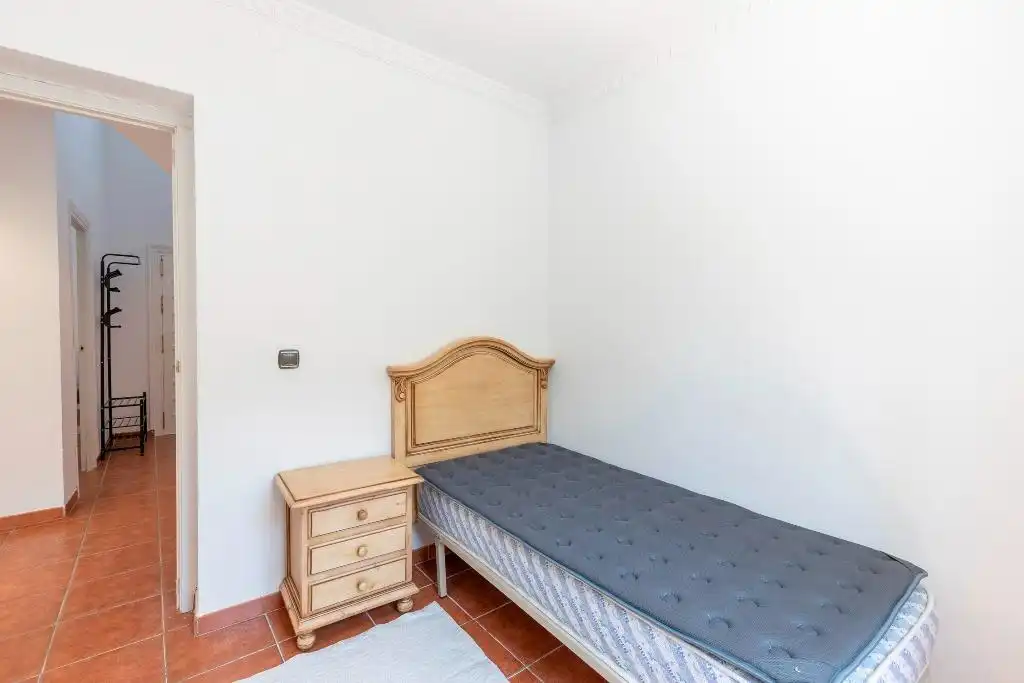 Dormitori de Casa o xalet en venda en Albolote amb Aire condicionat, Balcó i Piscina comunitària