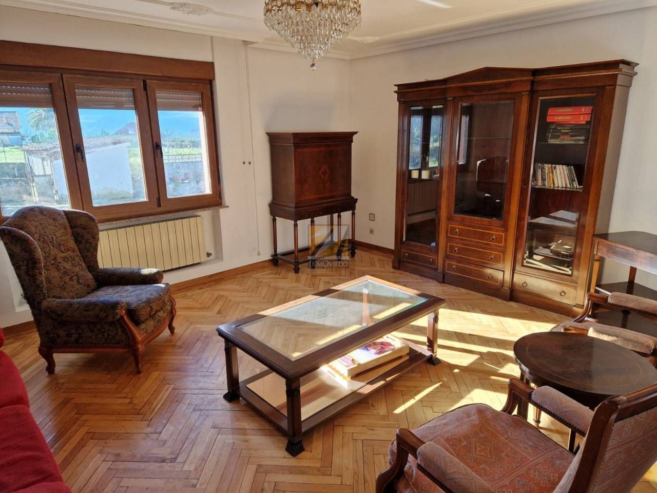 Living room of House or chalet for sale in Oviedo   with Heating, Parquet flooring and Terrace