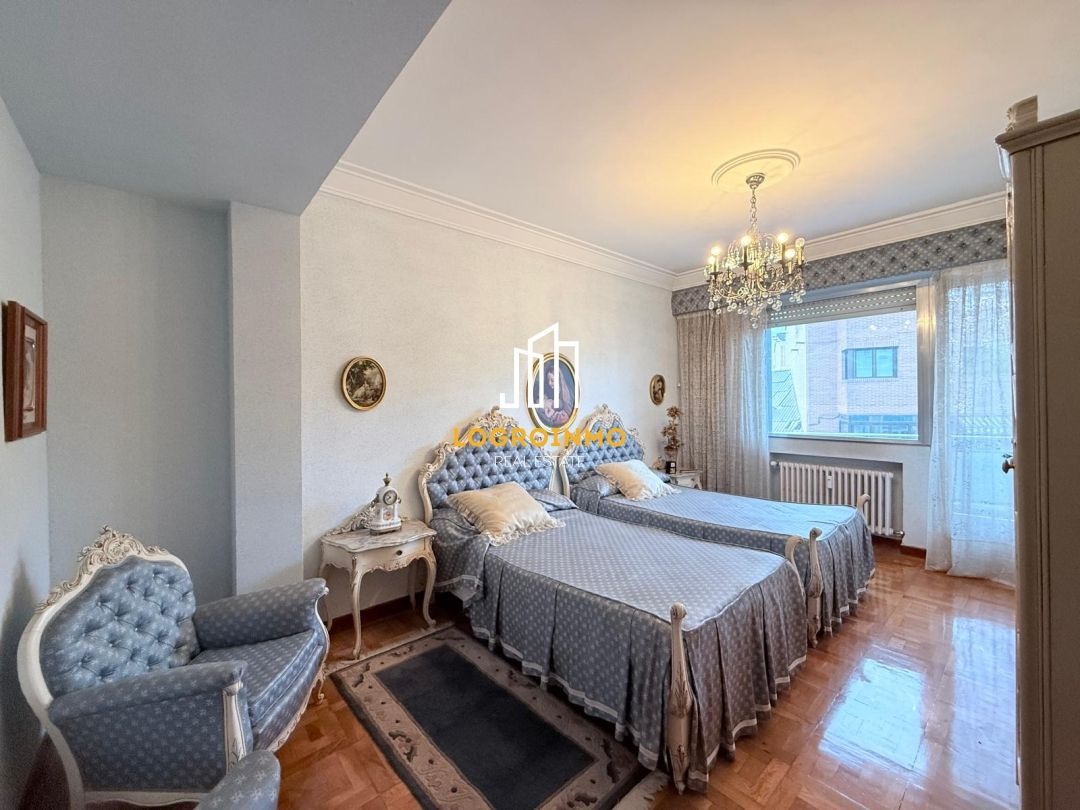 Dormitori de Pis en venda en  Logroño amb Calefacció, Terrassa i Traster