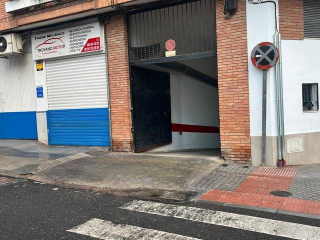 Garaje en Venta en Fuensanta- Arcángel