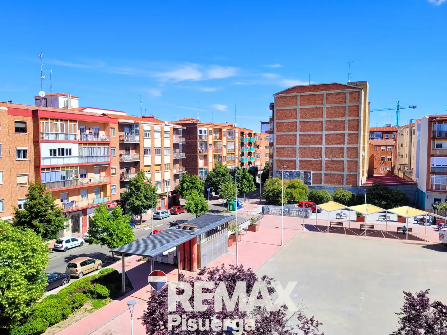 Vista exterior de Piso en venta en Valladolid con Calefacción y Balcón