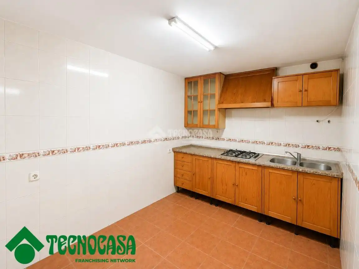 Cuina de Casa adosada en venda en Navahermosa