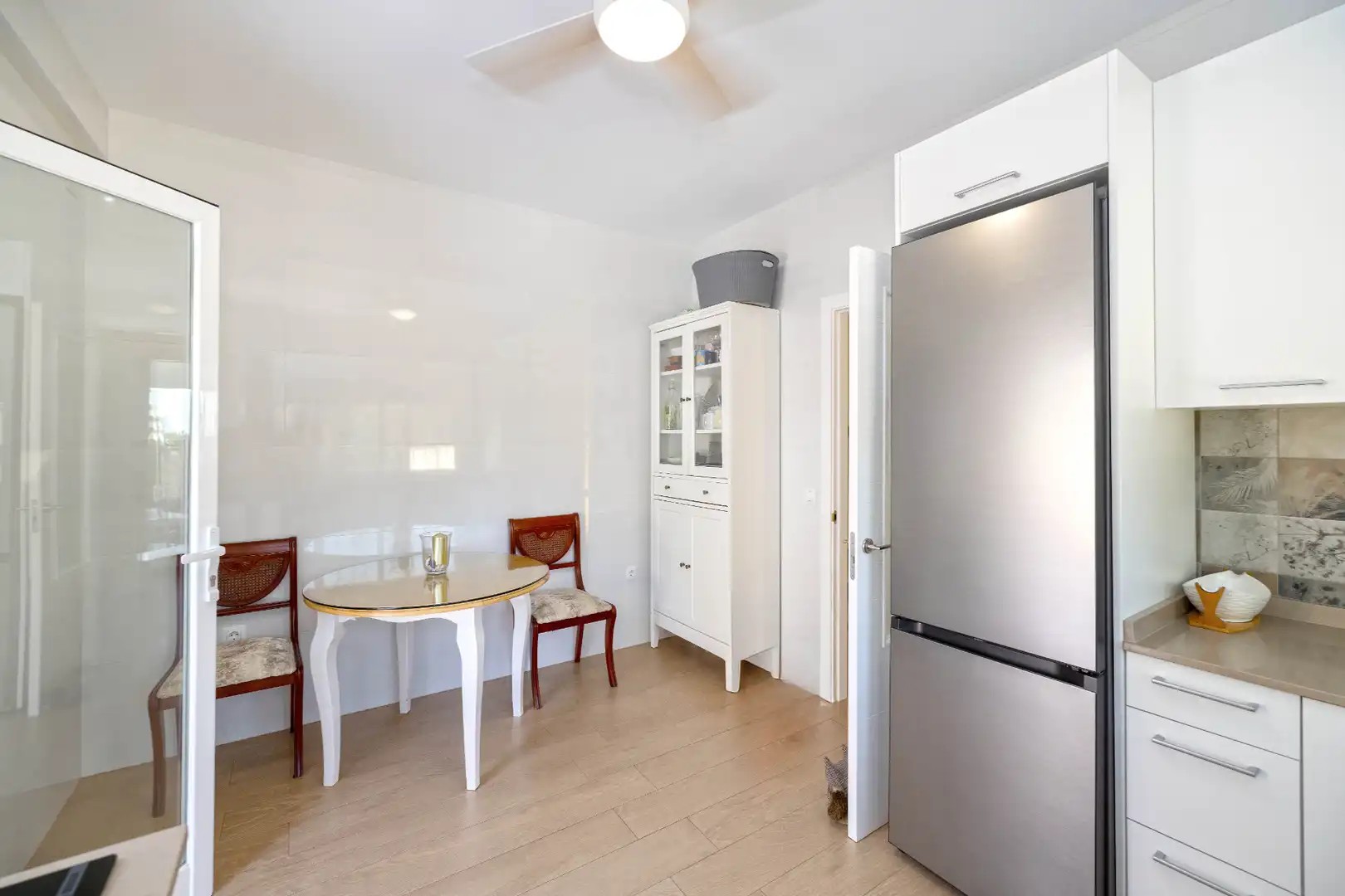 Kitchen of Houses for sale in Málaga  with Air Conditioner, Heating and Private garden