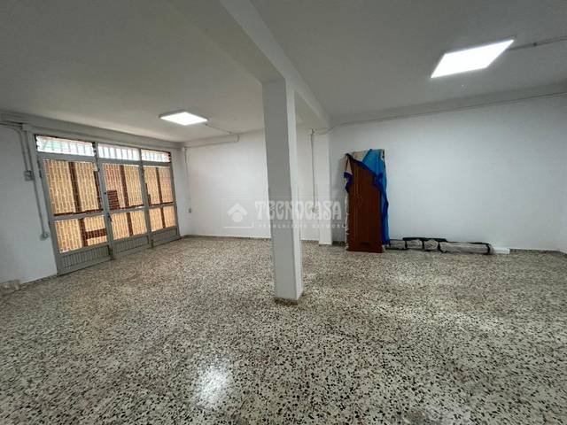 Local comercial en Venta en Cruce de Arinaga