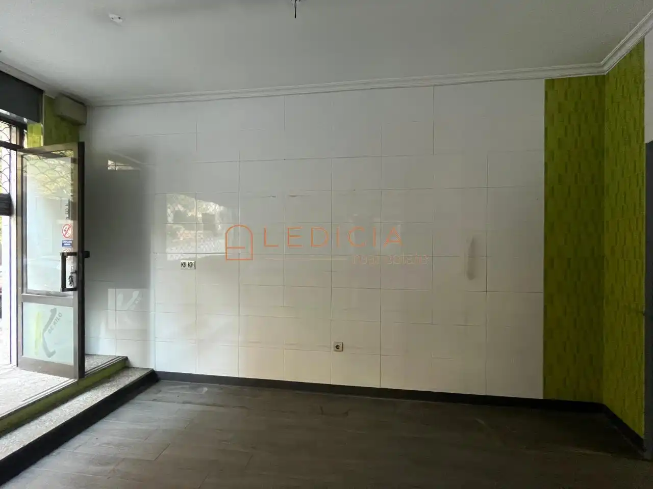 Local comercial de lloguer a Centro Urbano, imagen 8