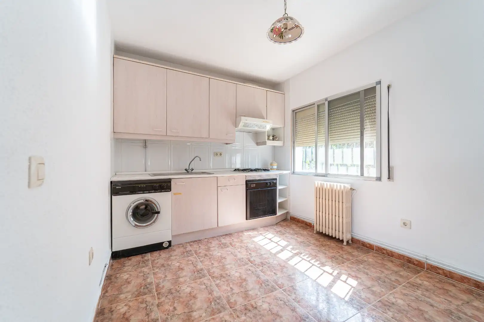 Cuina de Casa o xalet en venda en El Álamo amb Aire condicionat, Calefacció i Jardí privat