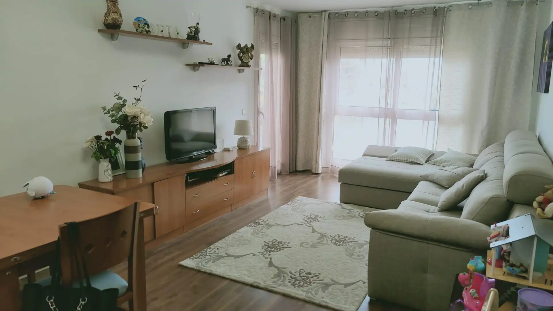 Sala de estar de Piso en venta en Vila-seca con Calefacción, Parquet y Amueblado