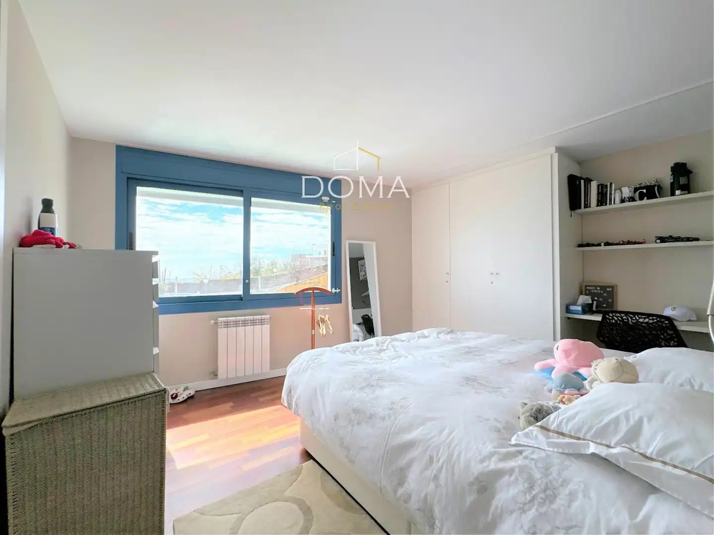 Habitación de Casa o chalet en venta en Barcelona con Aire acondicionado, Calefacción y Jardín privado