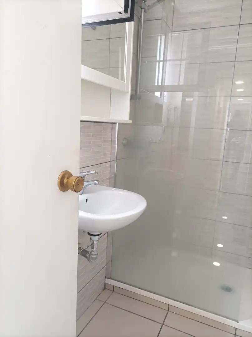 Bany de Pis en venda en Leganés amb Aire condicionat, Calefacció i Terrassa