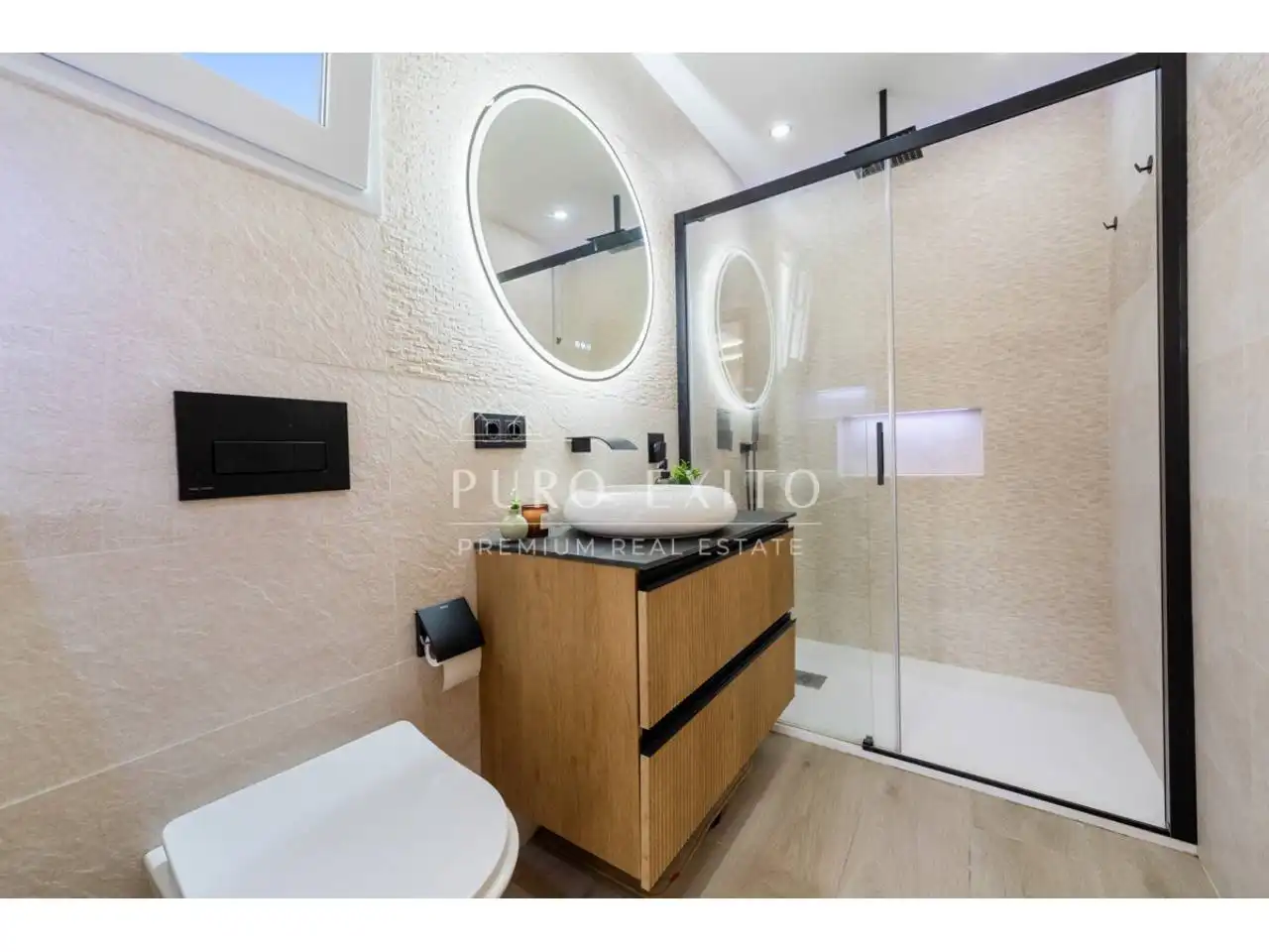 Baño de Casa o chalet en venta en El Pla de Santa Maria con Aire acondicionado, Jardín privado y Terraza