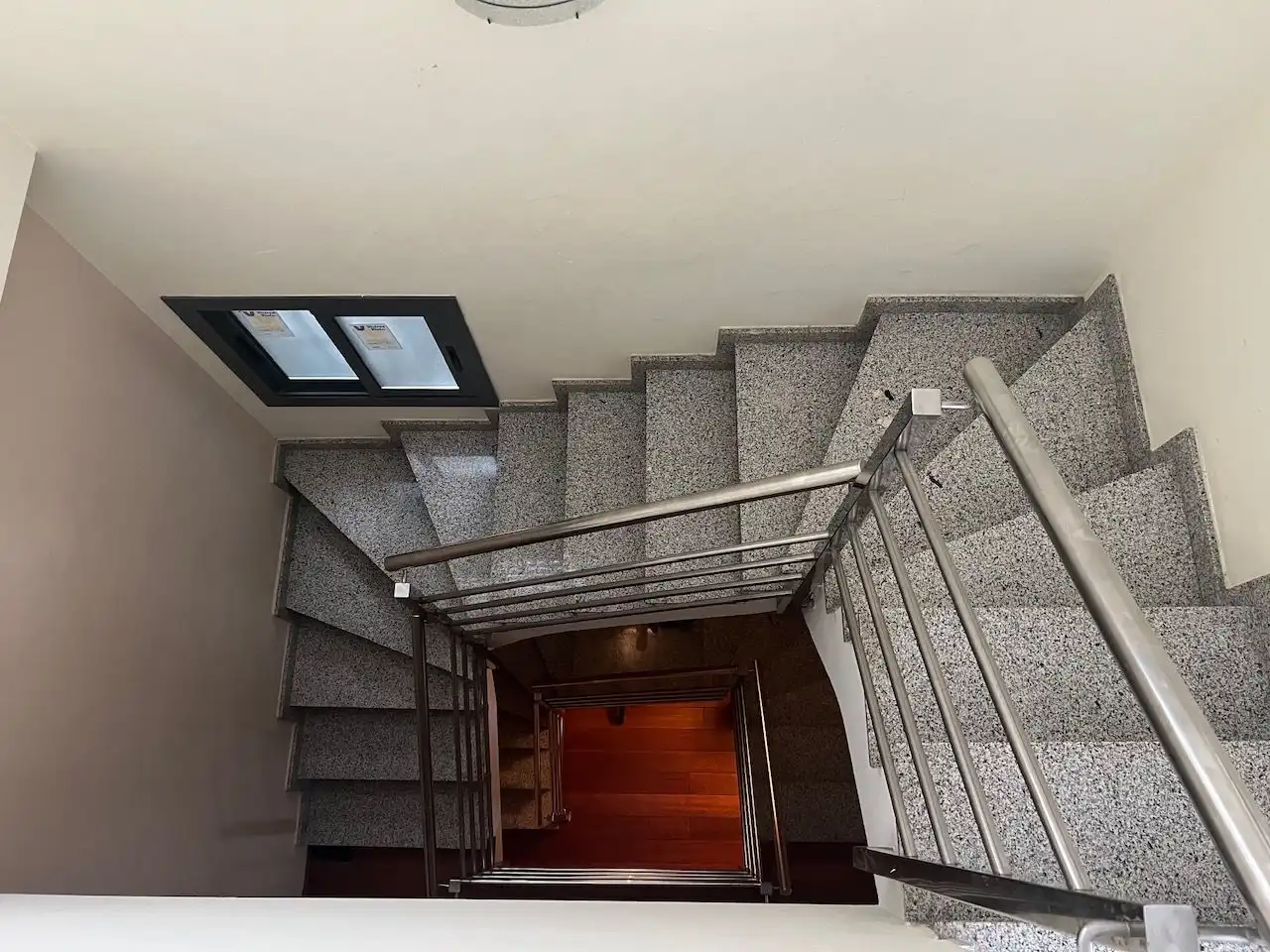 Maisonette zum Verkauf in Ripollet mit Klimaanlage, Terrasse und Balkon