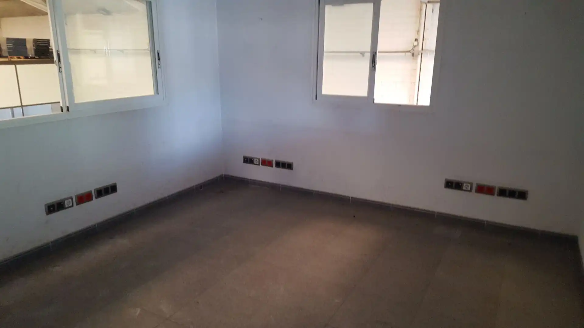 Industrial building for sale in Velers, imagen 6