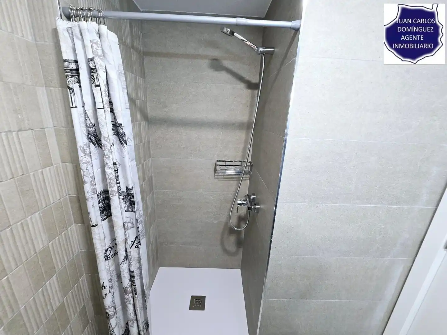 Badezimmer von Wohnungen zum Verkauf in Las Palmas de Gran Canaria mit Abstellraum und Möbliert
