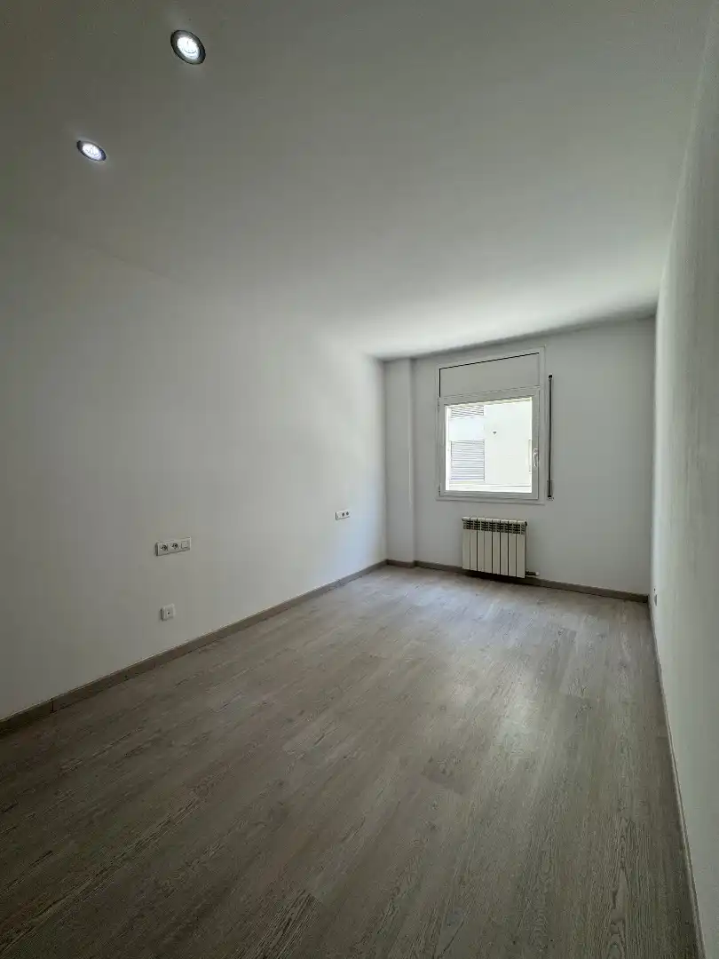 Habitación de Piso de alquiler en Sabadell con Parquet y Horno