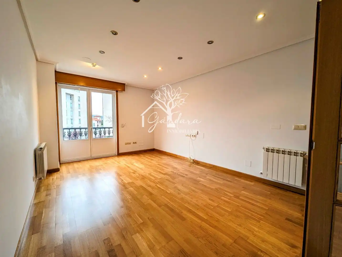 Exterior view of Flat for rent in Narón  with Heating, Parquet flooring and Terrace