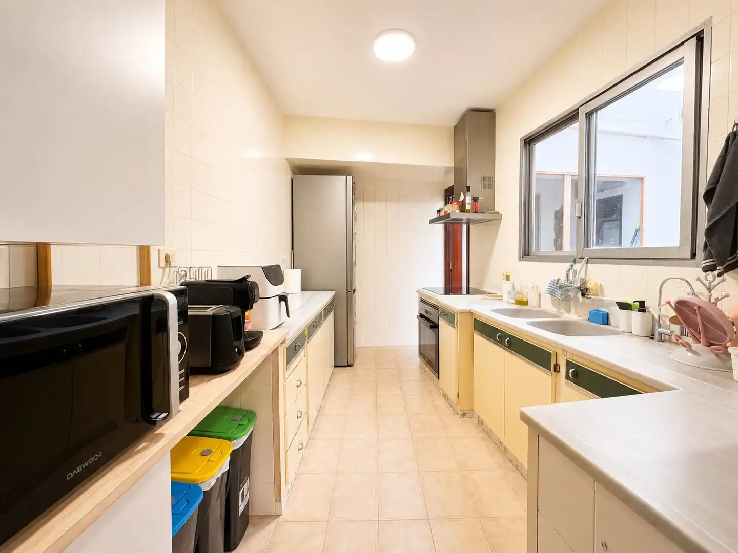 Kitchen of Flat for sale in Sueca  with Air Conditioner and Storage room