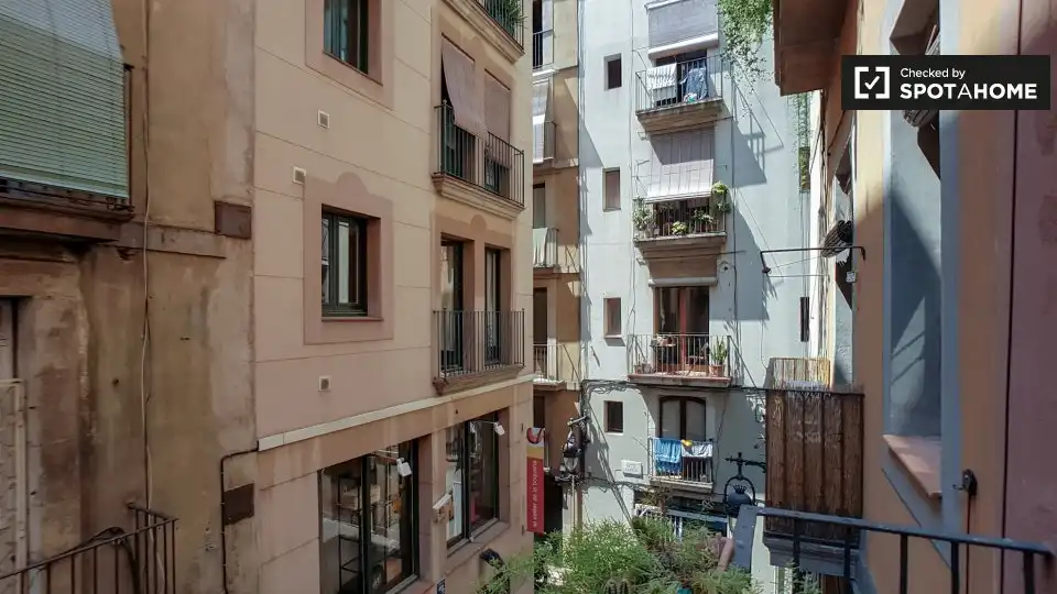 Terrassa de Pis de lloguer en Barcelona amb Aire condicionat, Calefacció i Moblat
