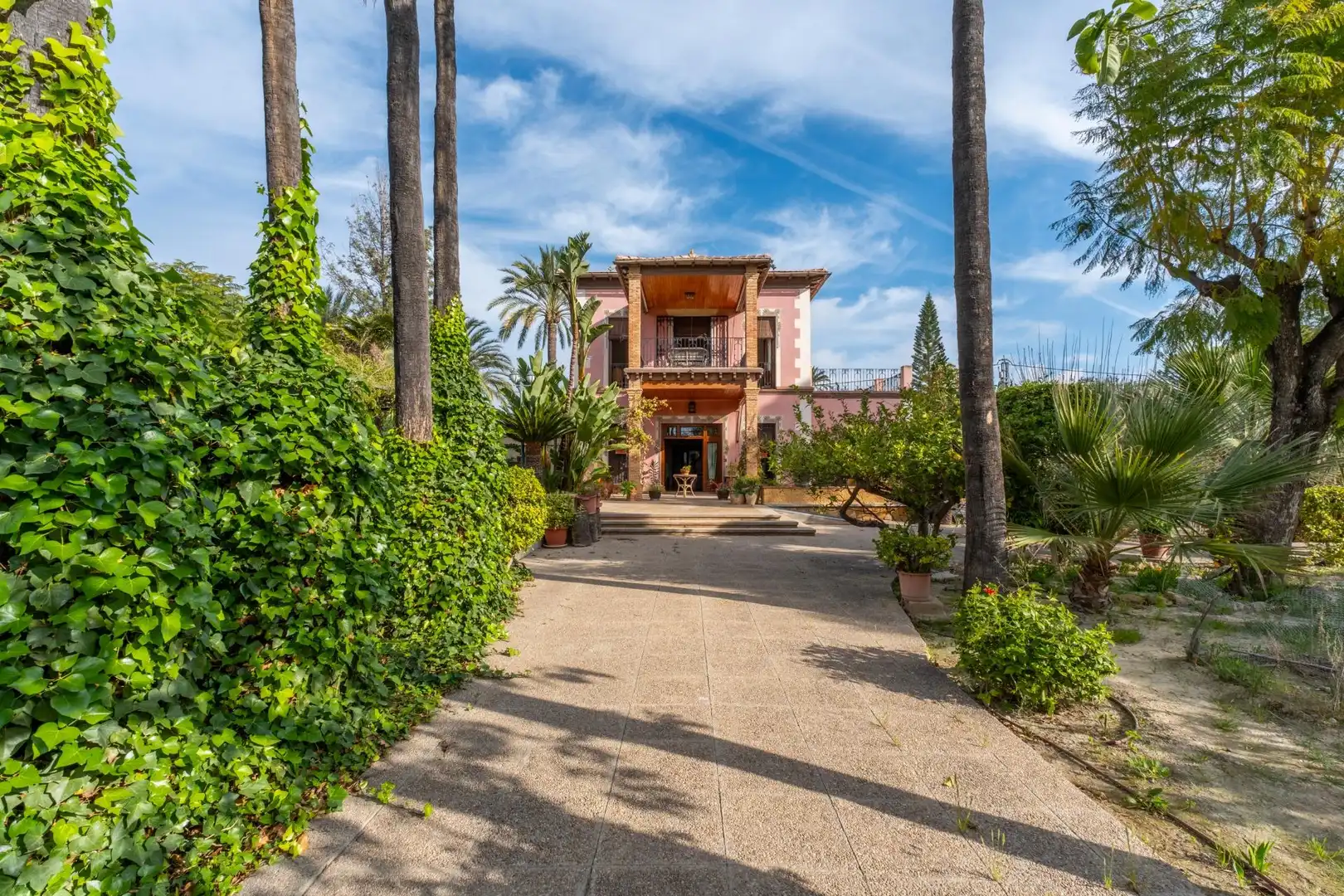 Jardín de Casa o chalet en venta en Elche / Elx con Aire acondicionado, Calefacción y Jardín privado