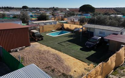 Piscina de Finca rústica en venda en Dos Hermanas