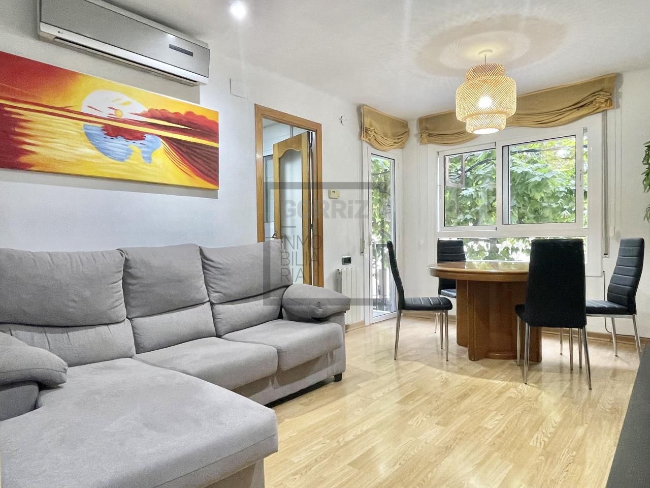 Sala de estar de Piso en venta en Mataró con Aire acondicionado, Calefacción y Parquet