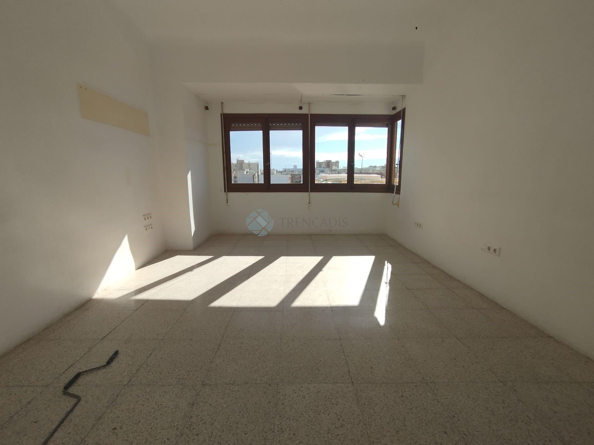 Flat for sale in C/ Mercado N  Pl, Centro