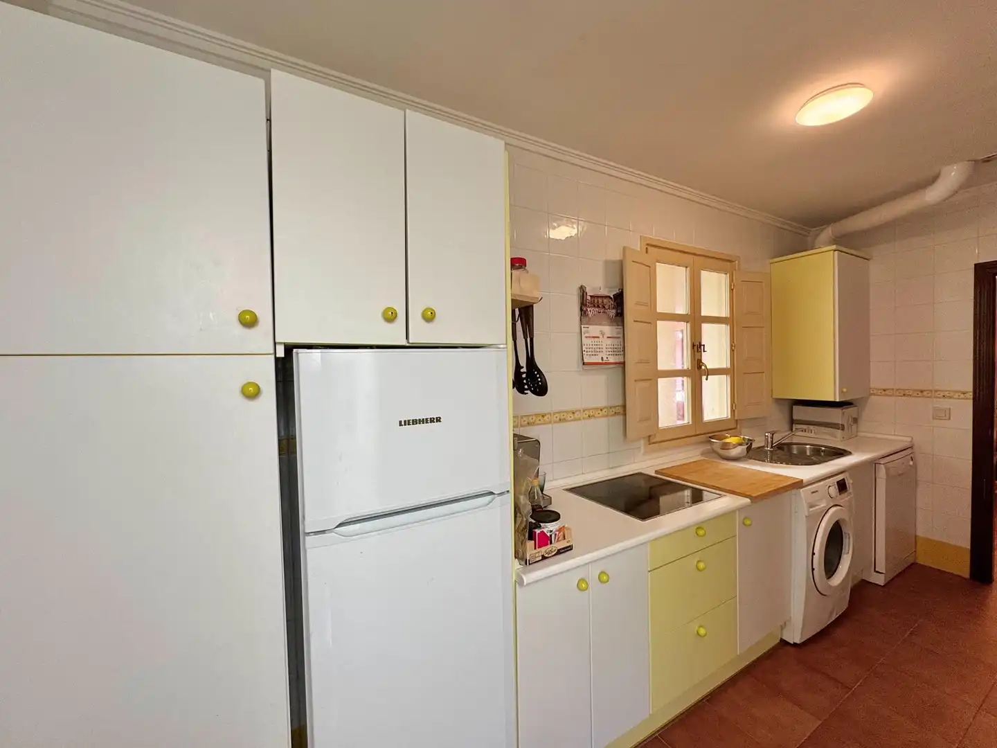 Cuina de Apartament en venda en Comillas (Cantabria) amb Calefacció