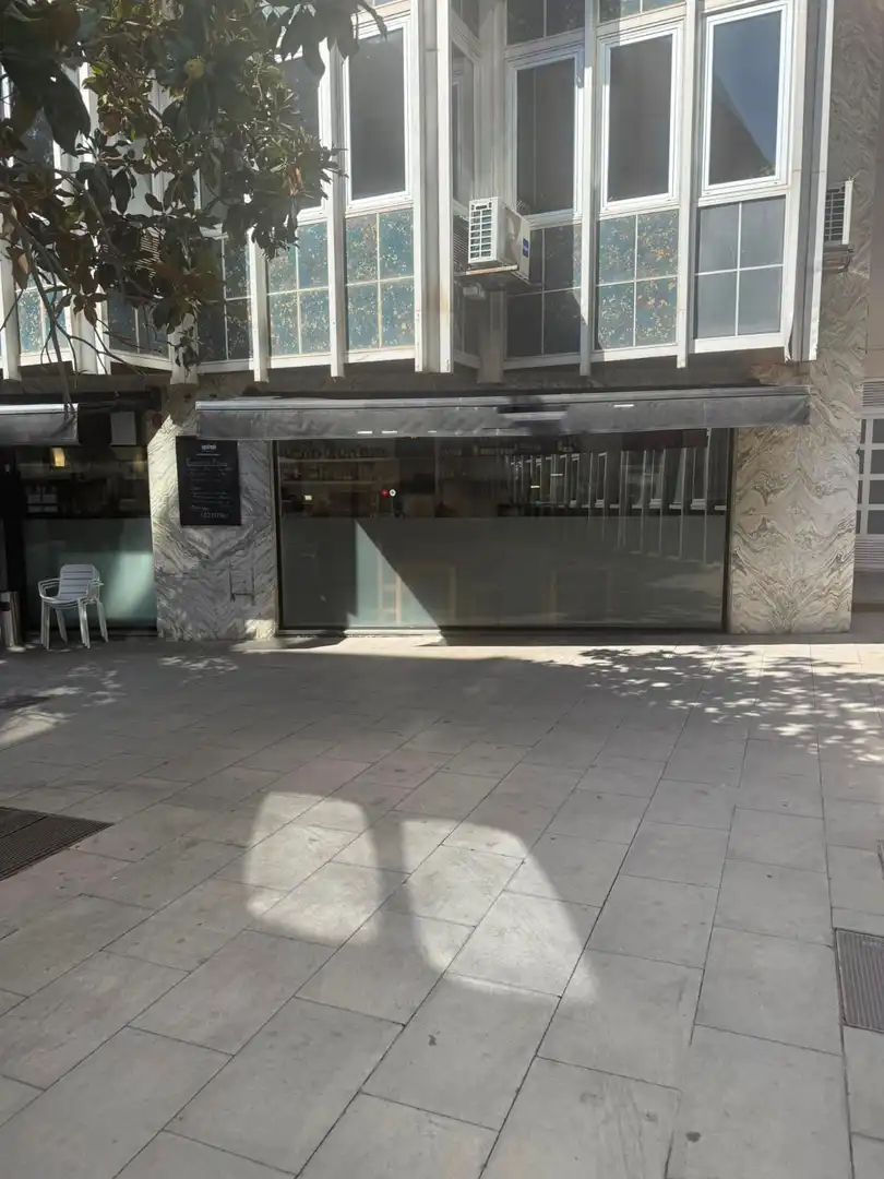 Business premises for transfer in Centre, imagen 33