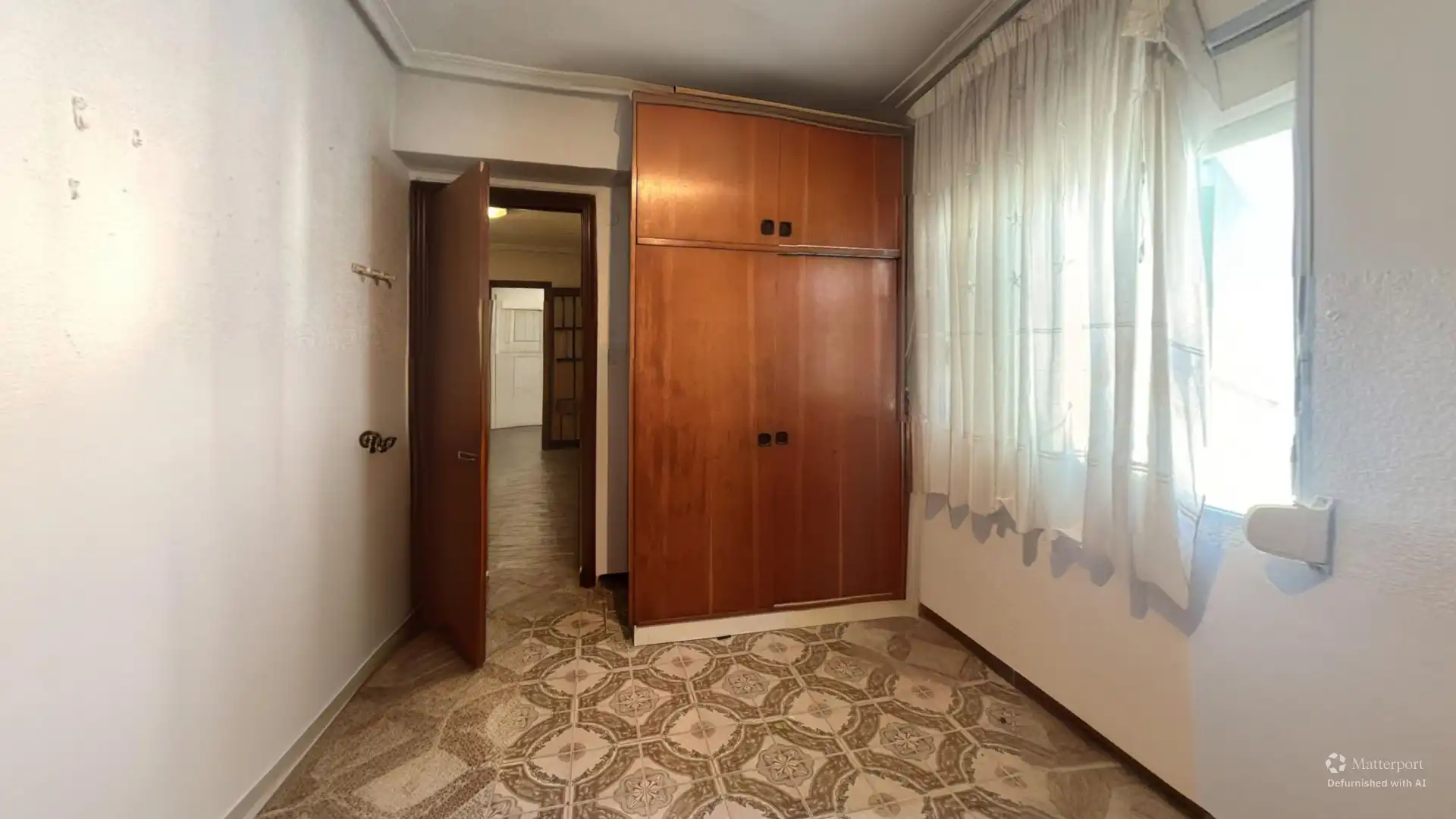 Wohnung zum Verkauf in Alicante / Alacant mit Klimaanlage, Heizung und Möbliert