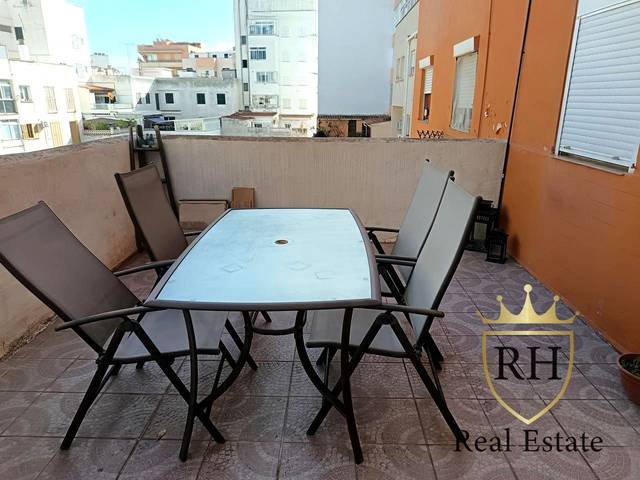 Piso en Venta en Carrer de Joan Mascaró i Fornés en El Secar de la Real