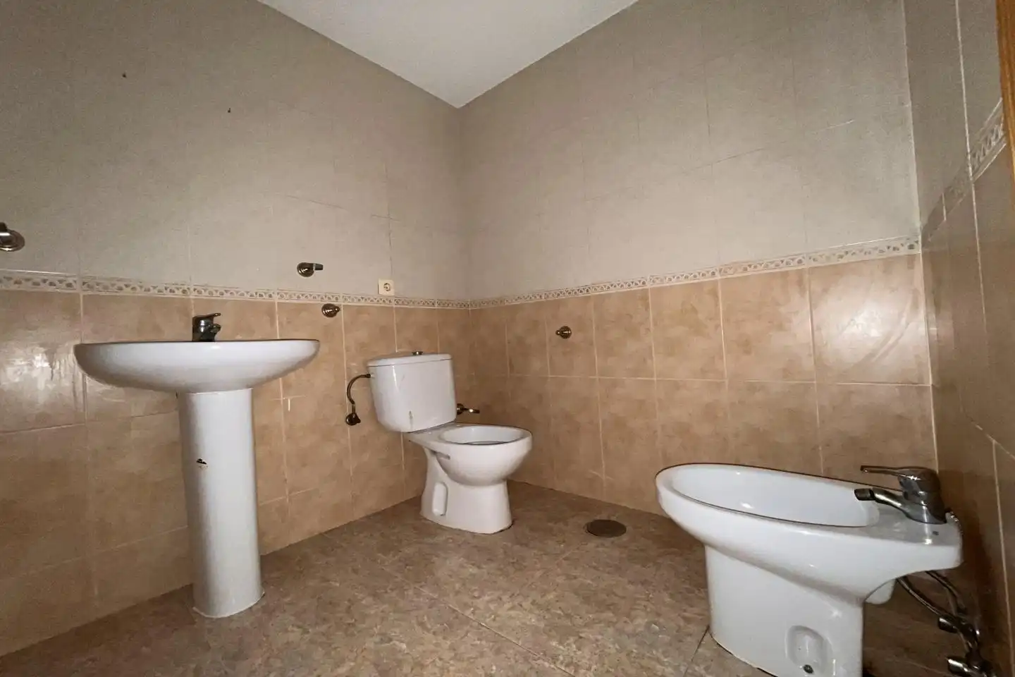 Baño de Apartamento en venta en Villajoyosa / La Vila Joiosa con Terraza y Alarma