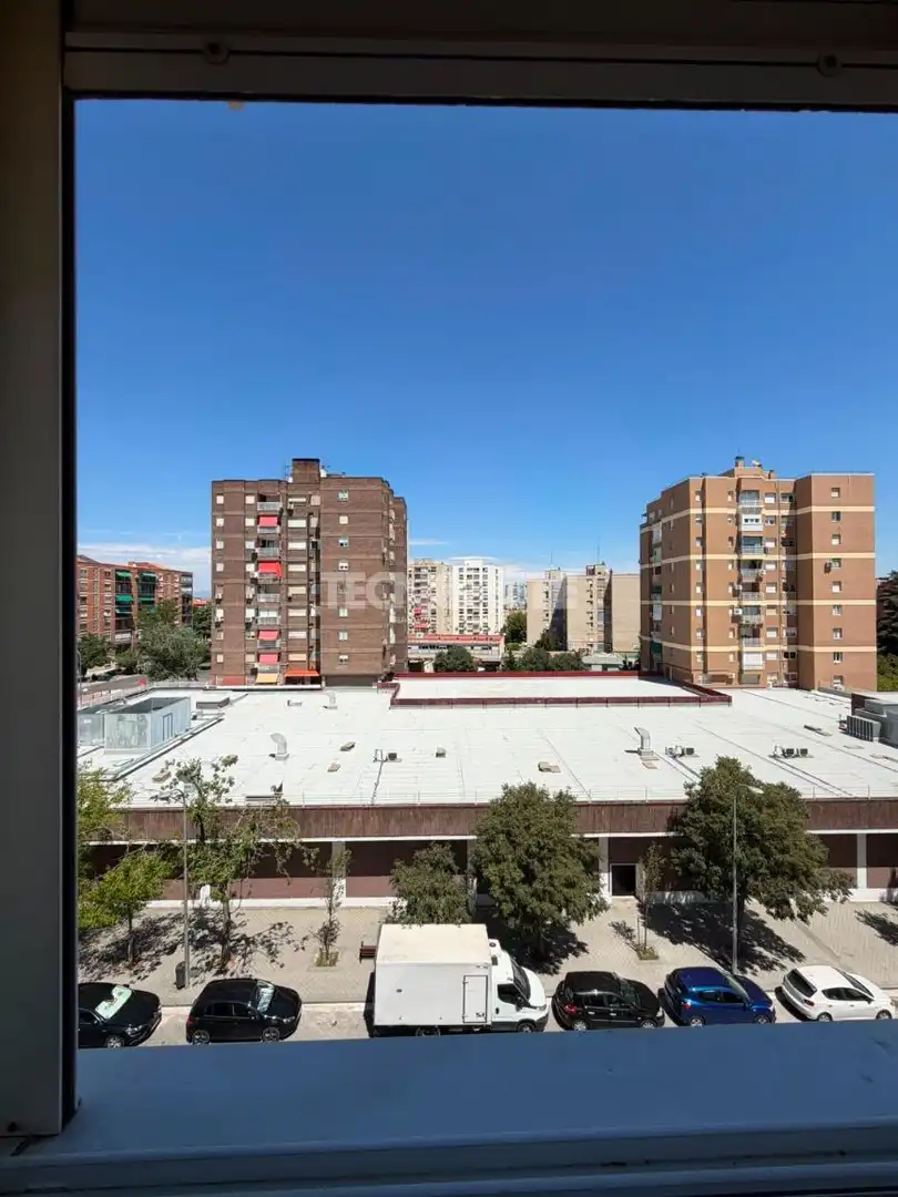 Exterior view of Flat for sale in Madrid  with Air Conditioner and Heating
