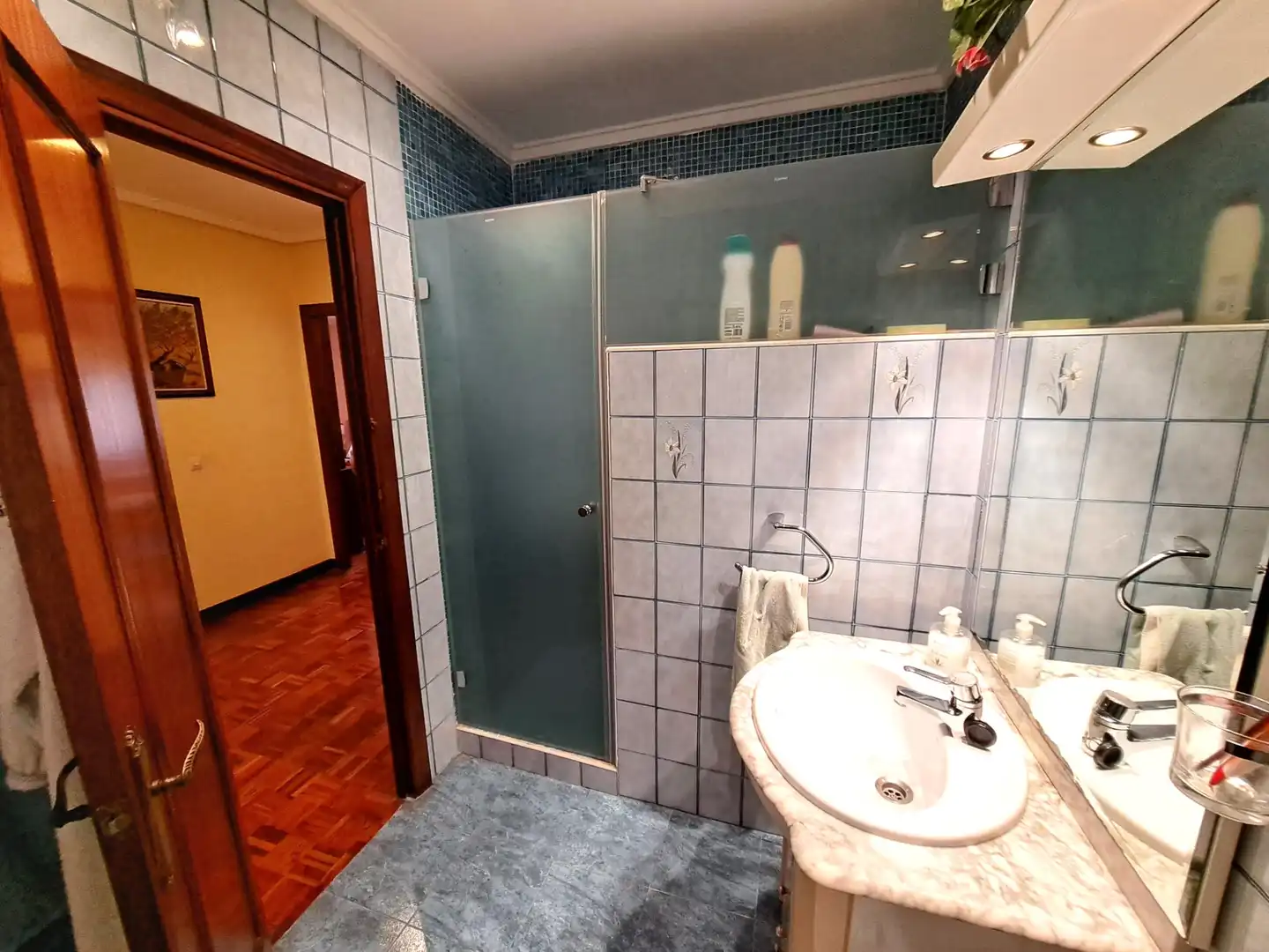 Baño de Piso en venta en Haro con Calefacción, Amueblado y Balcón