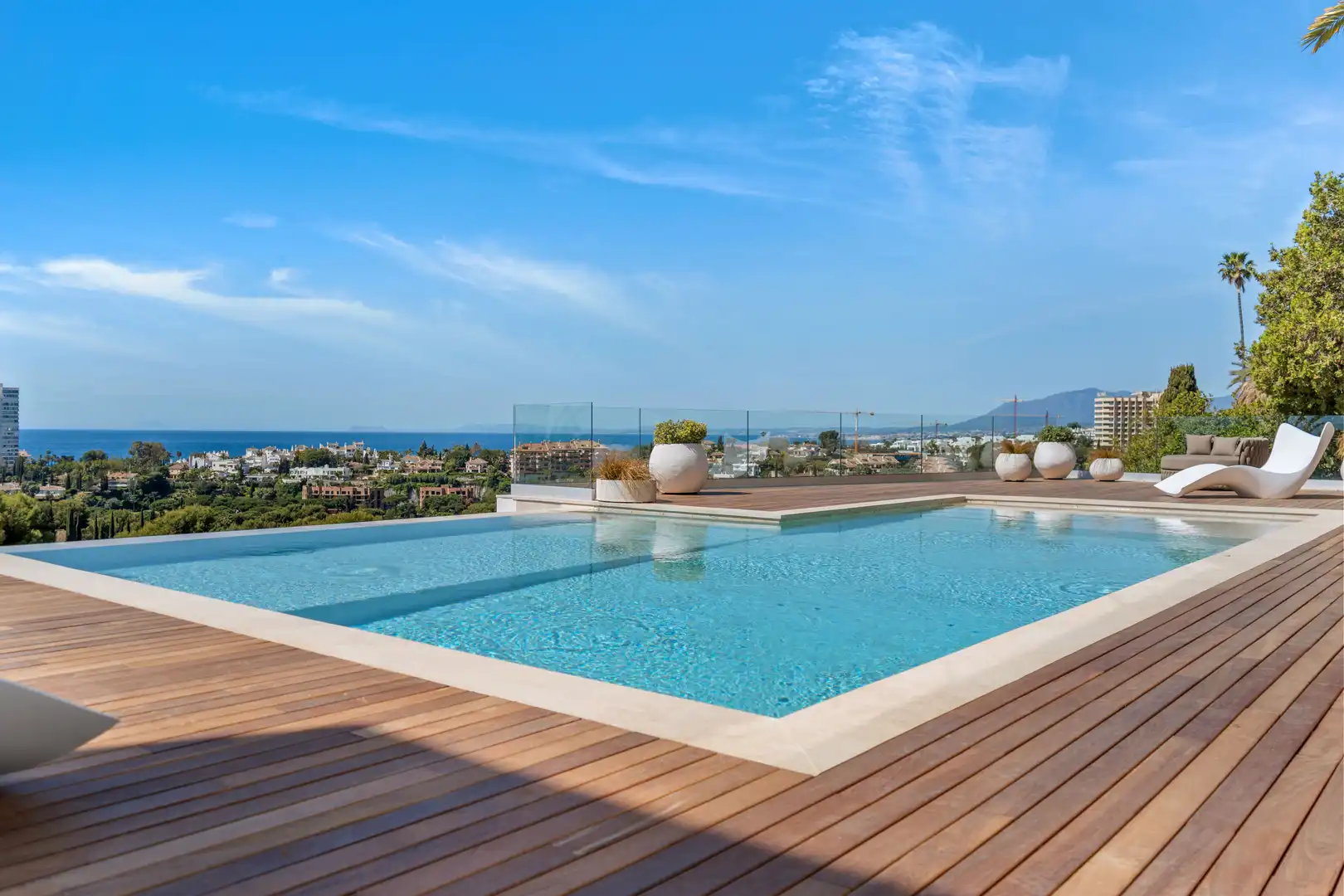 Casa con piscina en venta en Río Real - Los Monteros, imagen 29