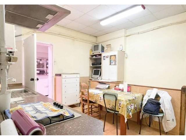 Local comercial en Venta en Foneria en La Marina del Port