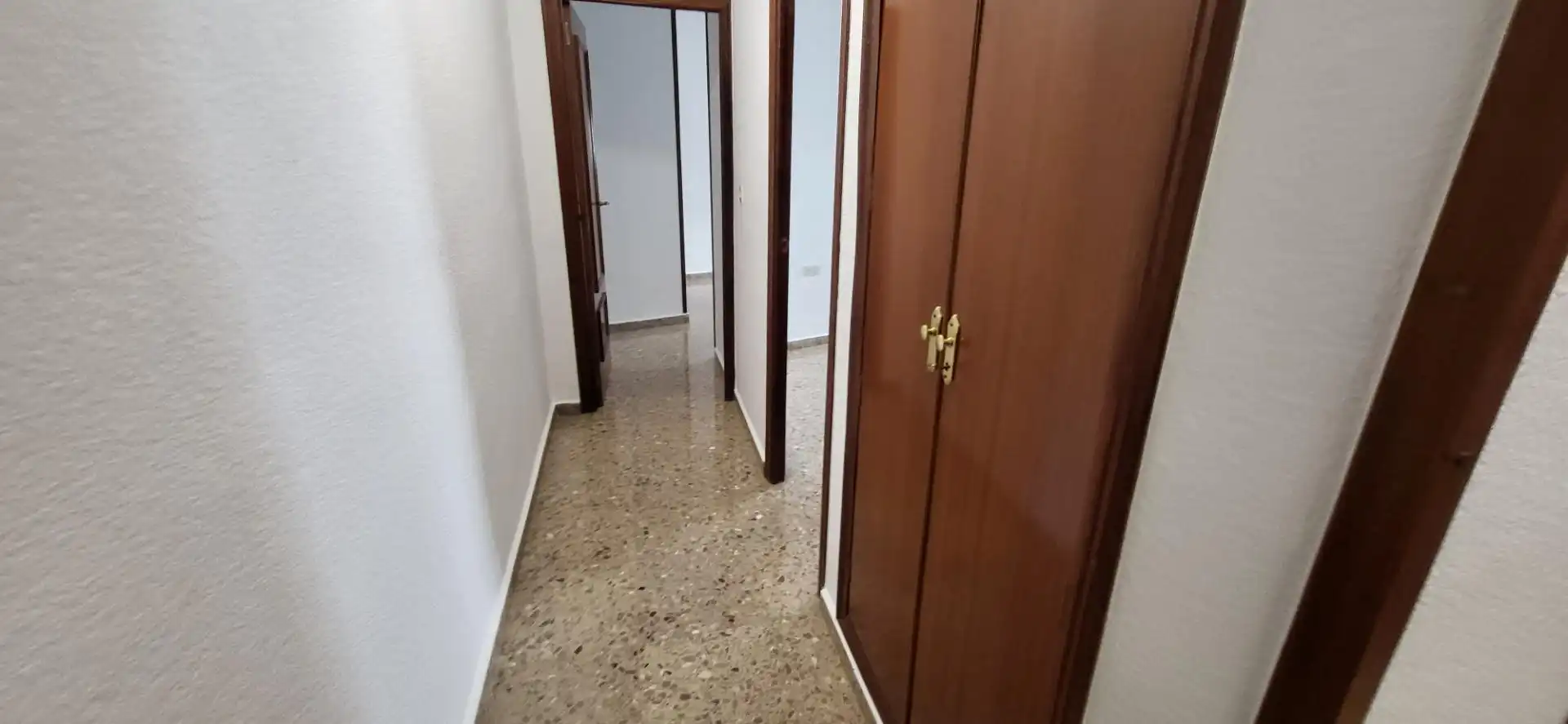 Flat for rent in Albacete  with Air Conditioner, Heating and Furnished