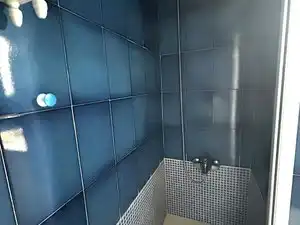 Bathroom of Flat for rent in Madrid  with Air Conditioner, Heating and Parquet flooring