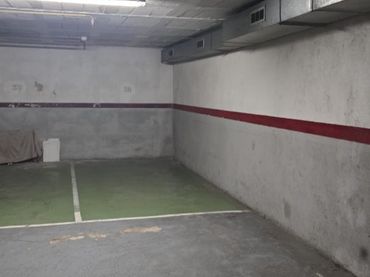 Individuel à vendre à Calle Sant Hermenegild 20-22