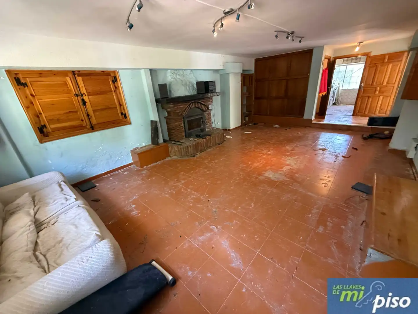 Casa o xalet en venda en Cubillas de Santa Marta amb Jardí privat, Terrassa i Traster