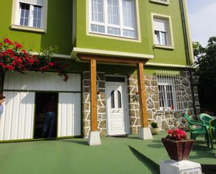 Vista exterior de Casa o xalet en venda en Santander amb Terrassa