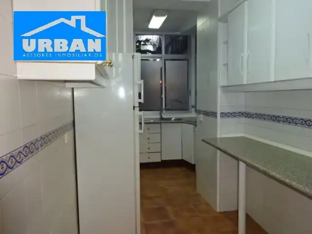 Kitchen of Flat for rent in Sevilla  with Air Conditioner and Terrace