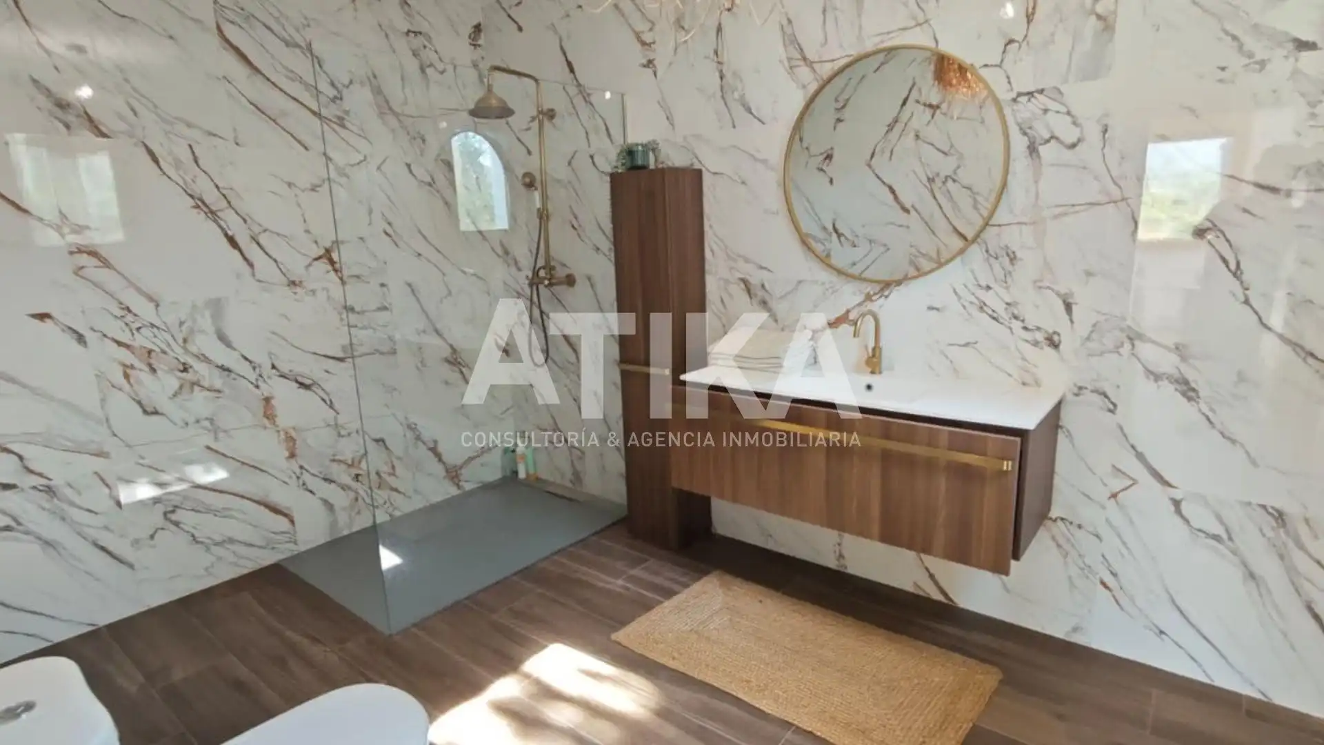 Bathroom of Houses for sale in Ontinyent  with Air Conditioner, Heating and Private garden