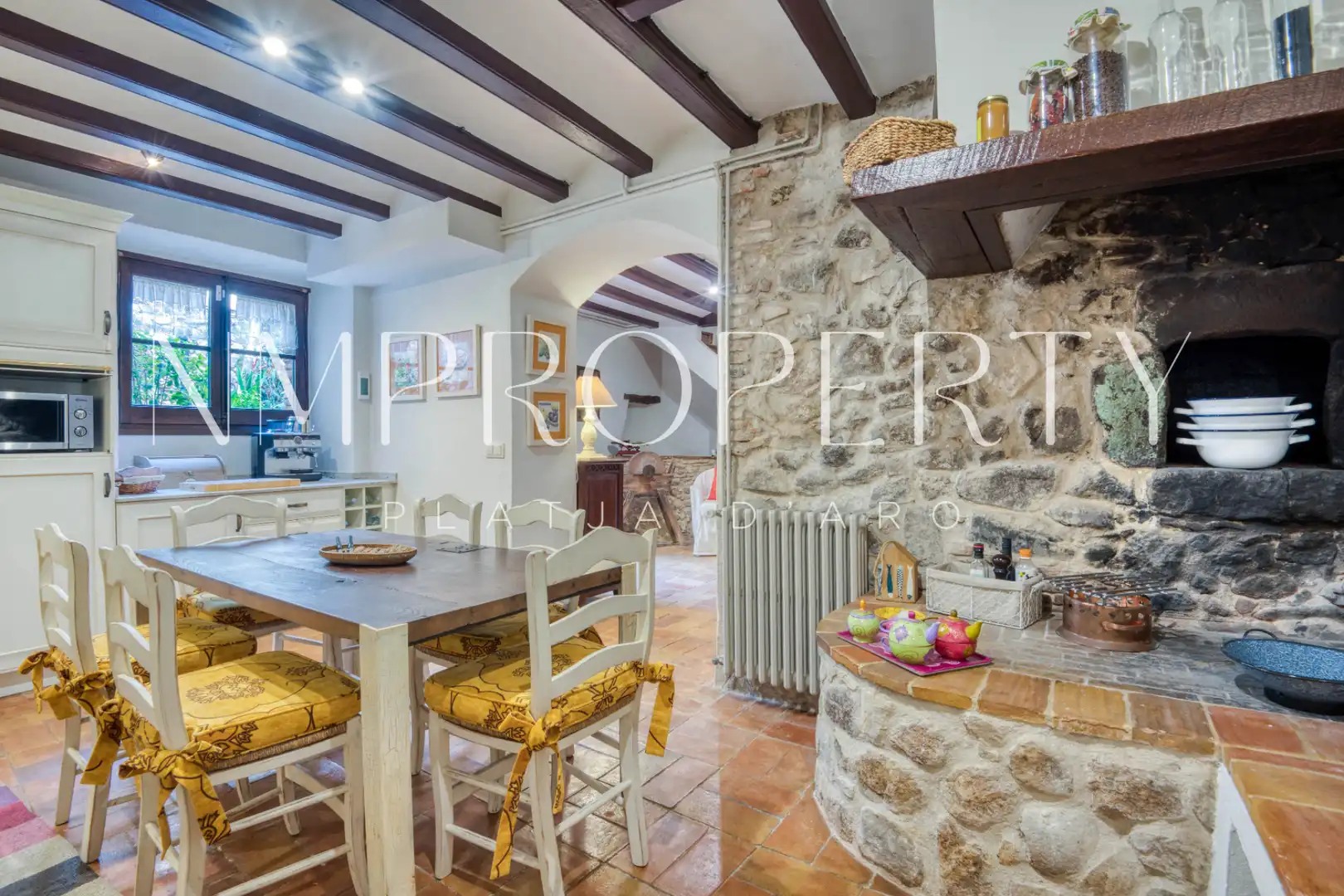 Cocina de Finca rústica de alquiler en Castell d'Aro, Platja d'Aro i s'Agaró con Jardín privado, Terraza y Amueblado