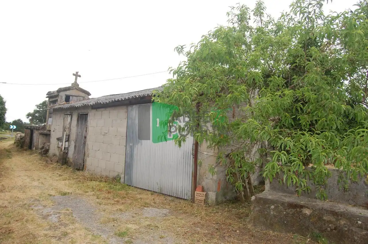 Casa amb jardí en venda a Amoeiro, imagen 2