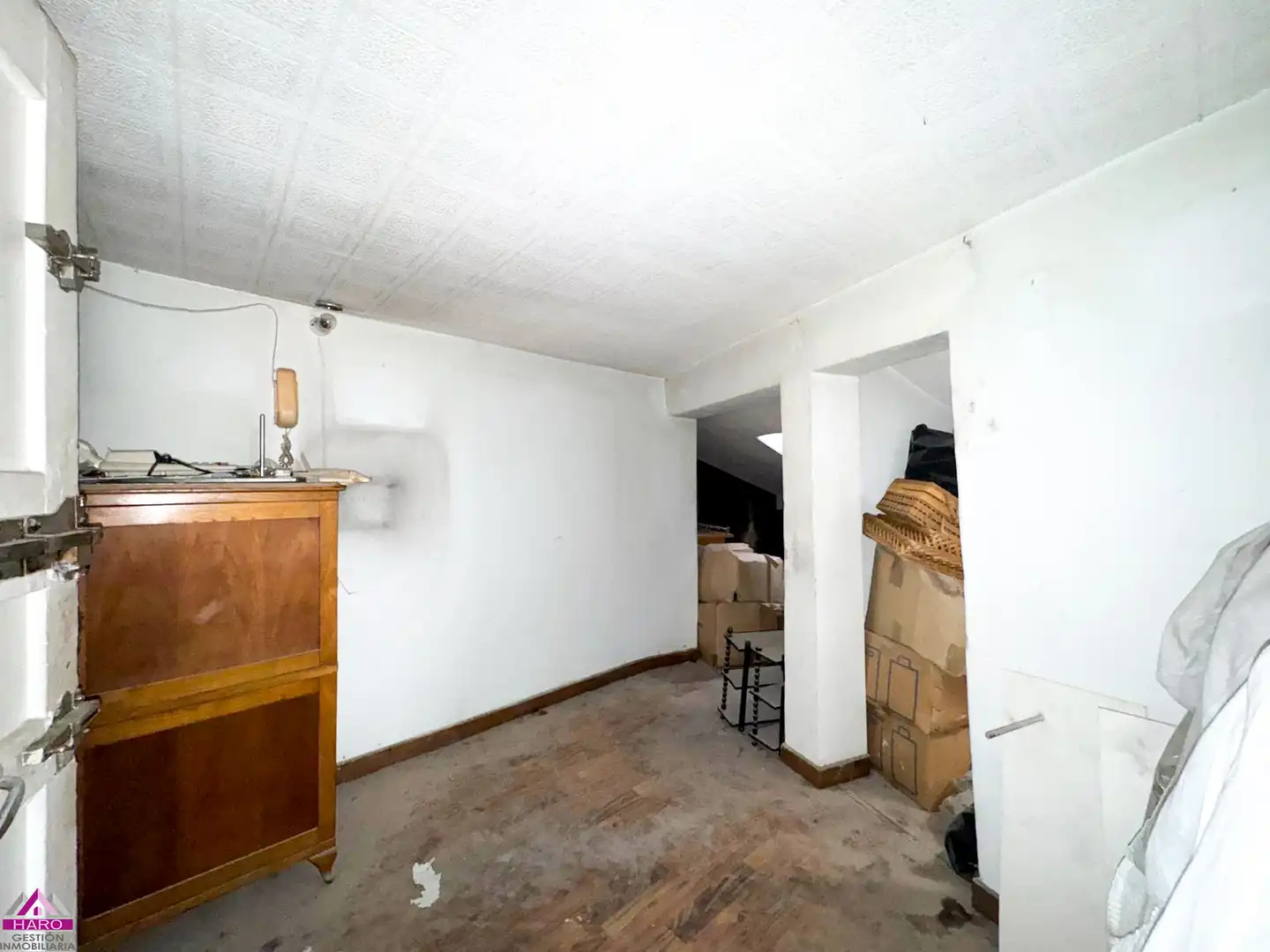 Piso en venta en Madrid con Calefacción, Trastero y Balcón