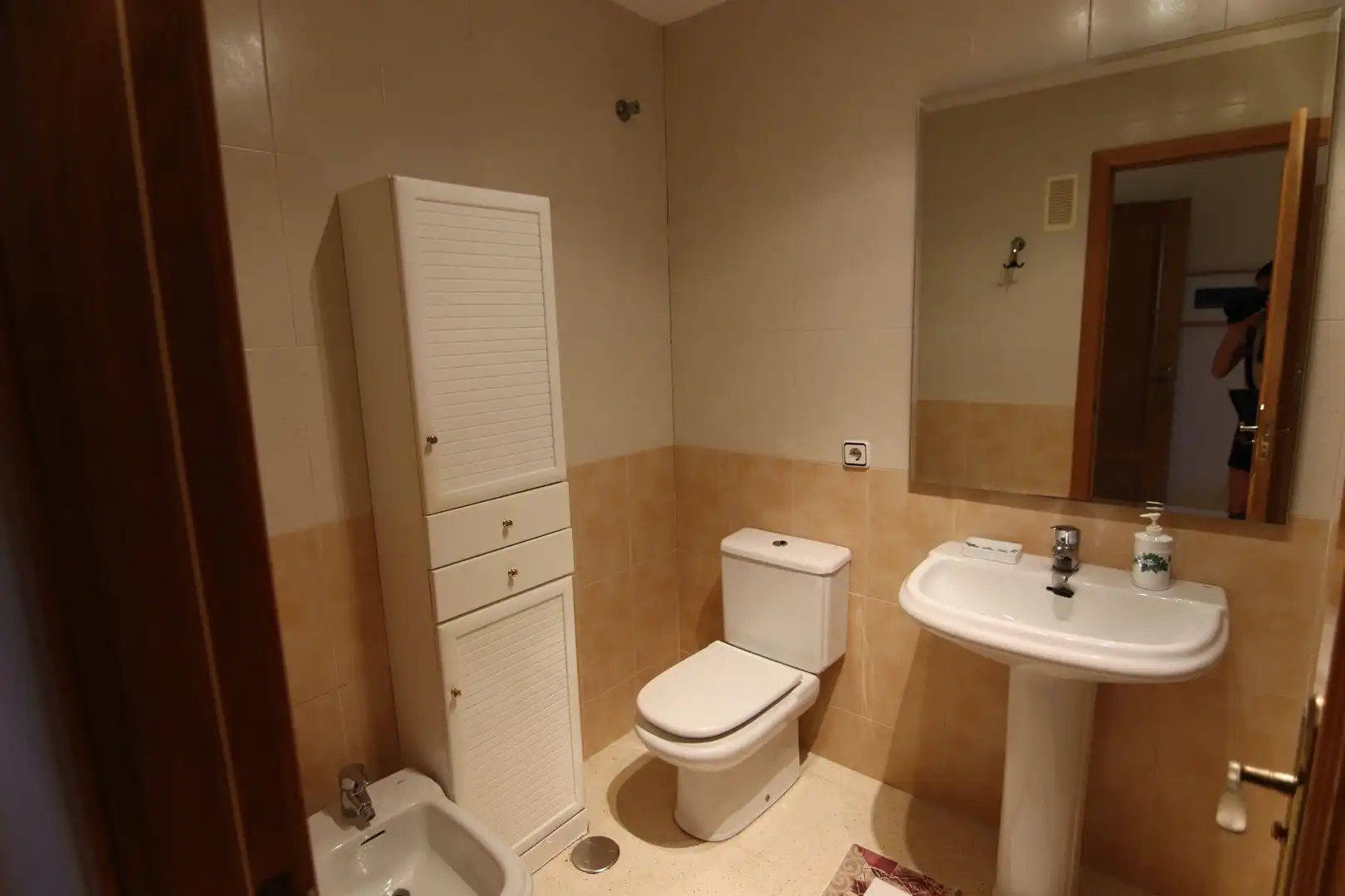 Baño de Piso en venta en Benidorm con Aire acondicionado, Terraza y Amueblado