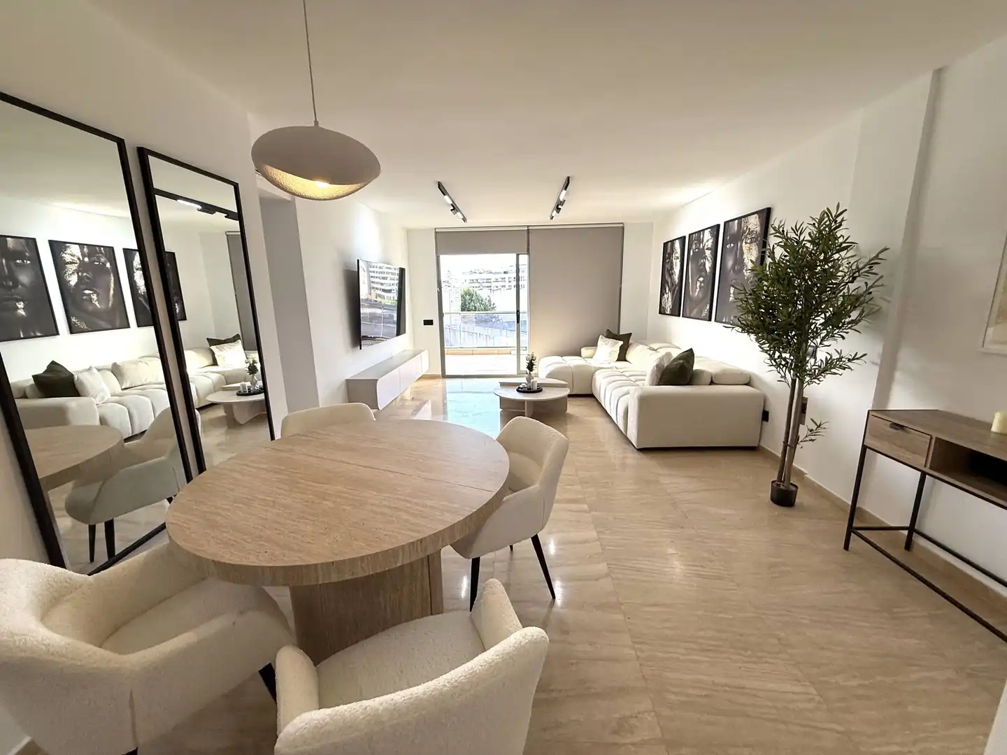 Sala de estar de Apartamento de alquiler en Eivissa con Aire acondicionado, Calefacción y Jardín privado