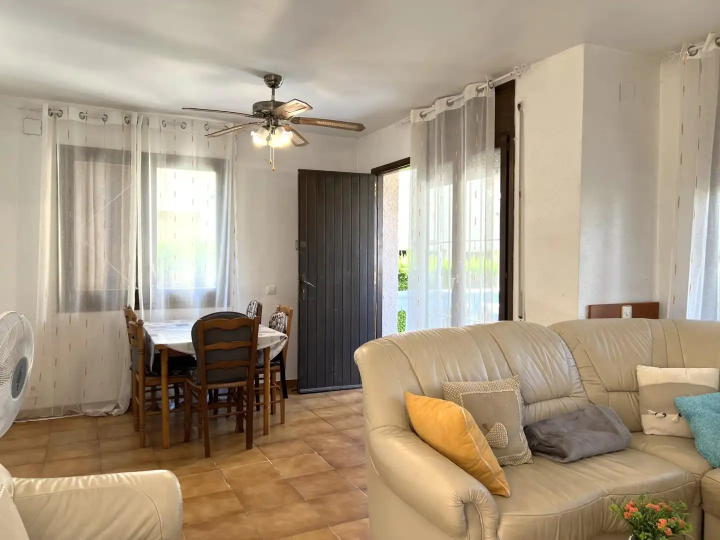 Reihenhaus zum Verkauf in Sant Pere Pescador, imagen 6